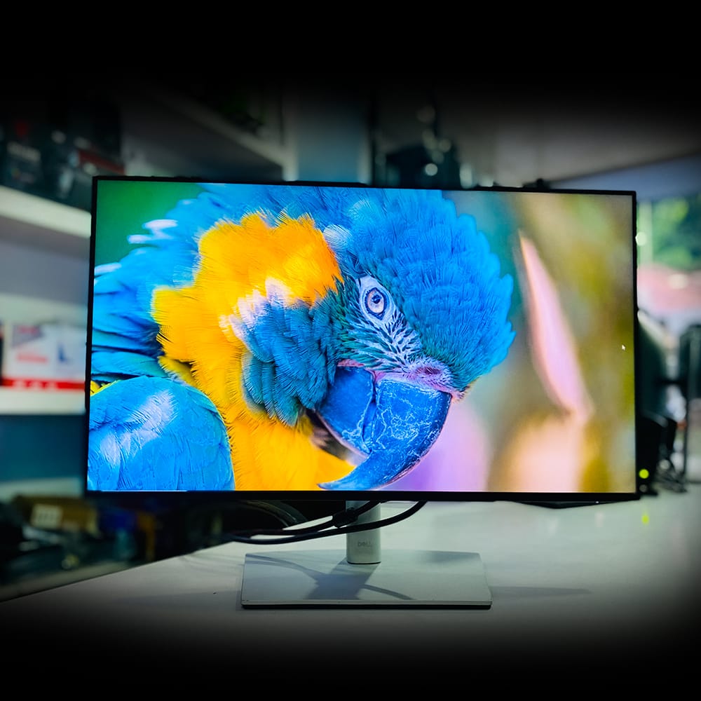 USED MONITORS